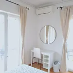 Rooms And Apartments Robert Rovinj