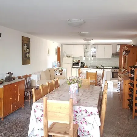 Rooms And Apartments Robert 3*