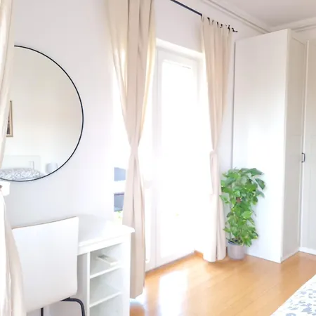 Rooms And Apartments Robert 3*