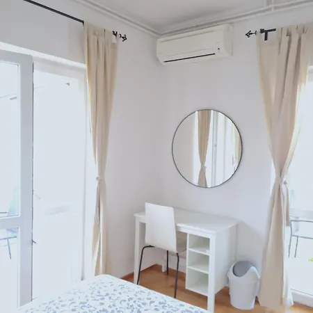 Rooms And Apartments Robert Rovinj