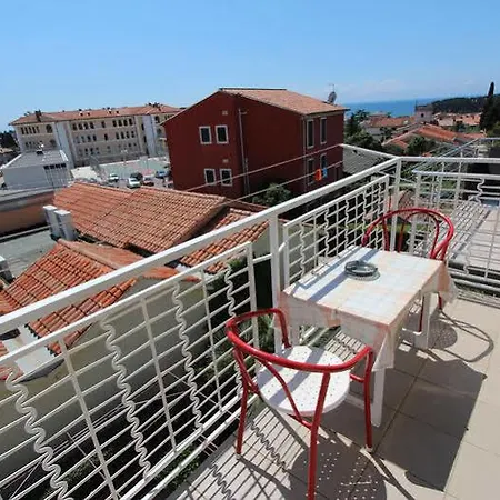 Rooms And Apartments Robert Rovinj